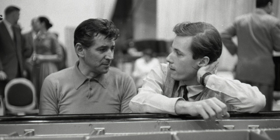 Leonard Bernstein with Glenn Gould. Photo by Don Hunstein, 1957; Courtesy of Sony Classical