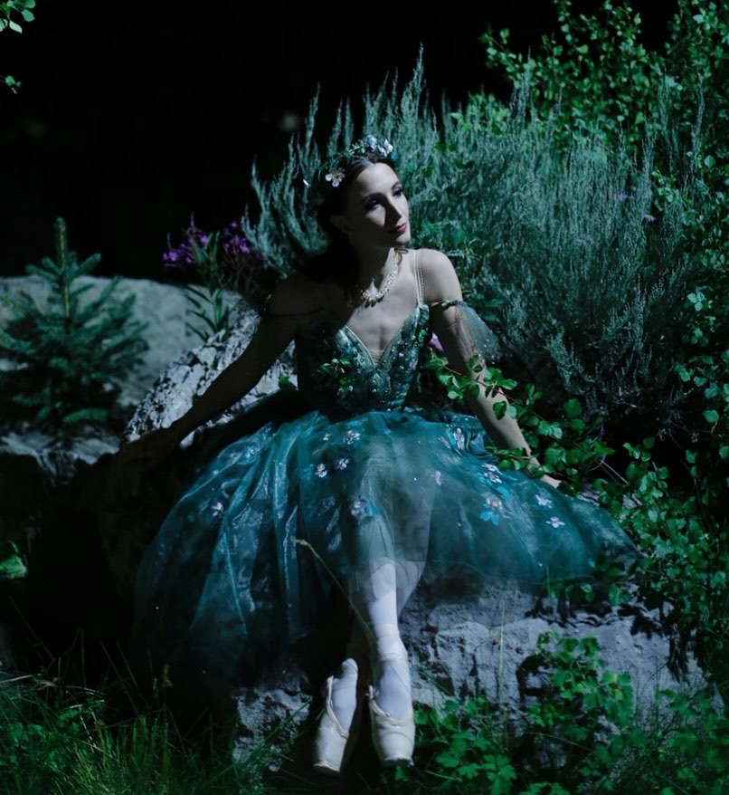 Titania: “Out of this wood do not desire to go. Thou shalt remain here whether thou wilt or no”